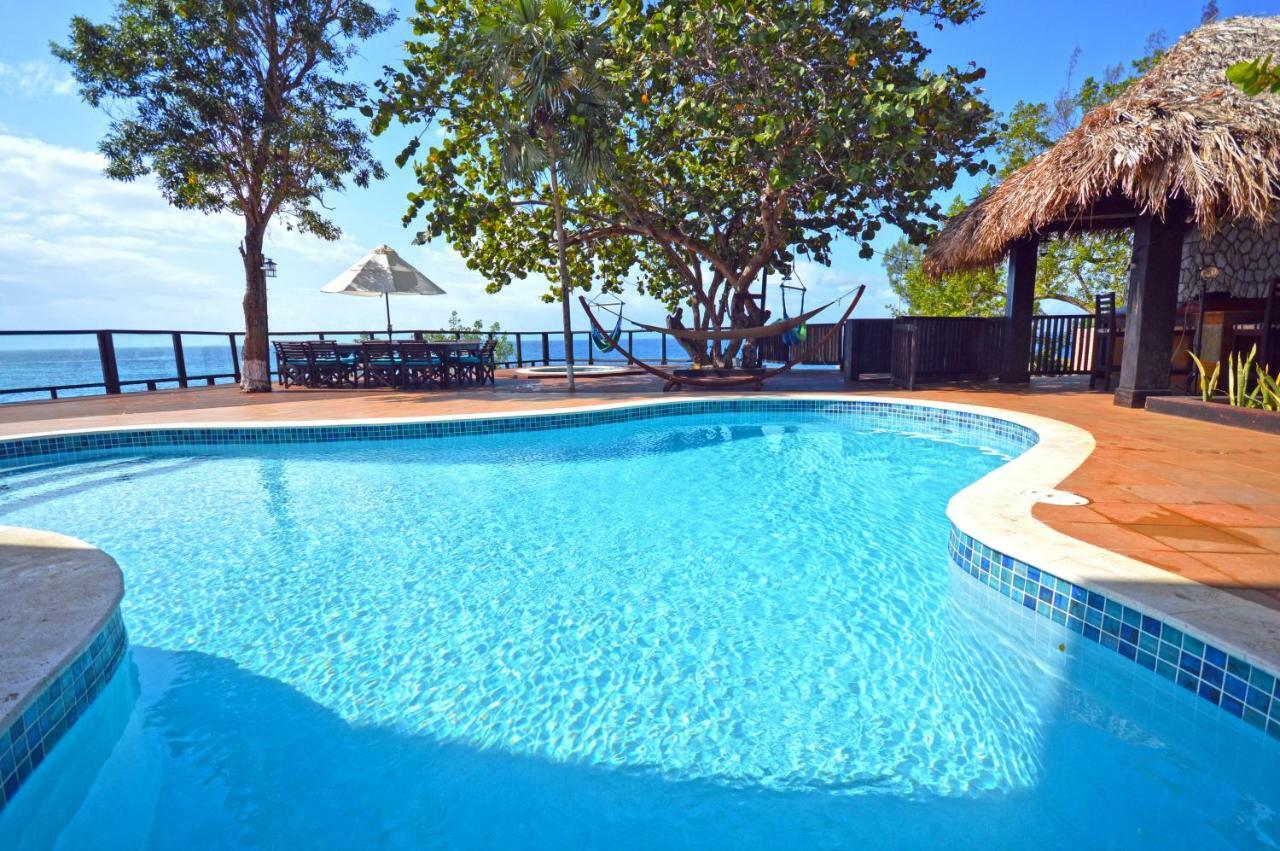 Villas Sur Mer Negril Exterior photo